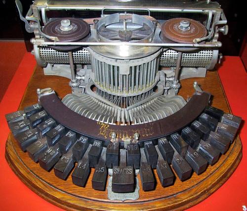 HAMMOND TYPEWRITER