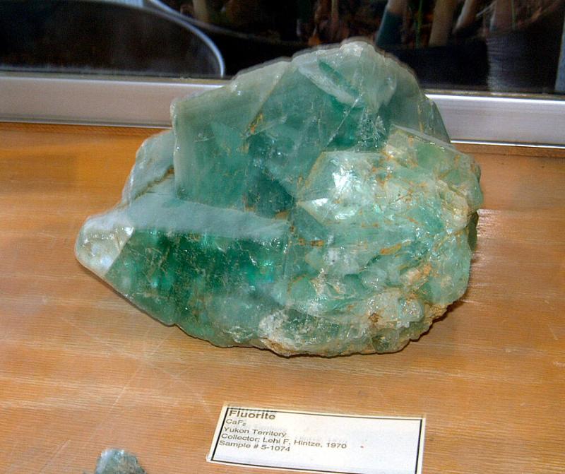 FLUORITE