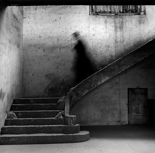 Gary Descending Stairs, Parc de Sceaux, Paris, 1995