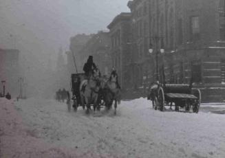 WINTER ON FIFTH AVENUE