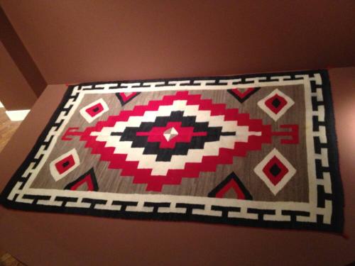 SOUTHWEST INDIAN BLANKET OR RUG